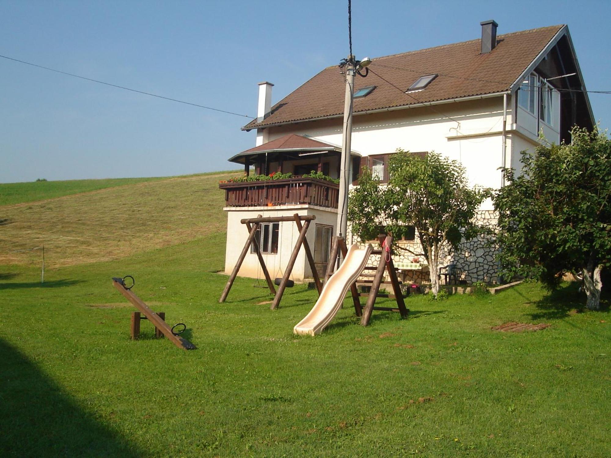 Apartments Pavlic Rakovica Exterior photo