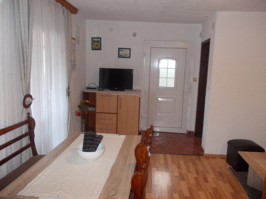 Apartments Pavlic Rakovica Exterior photo