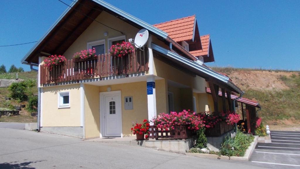 Apartments Pavlic Rakovica Exterior photo